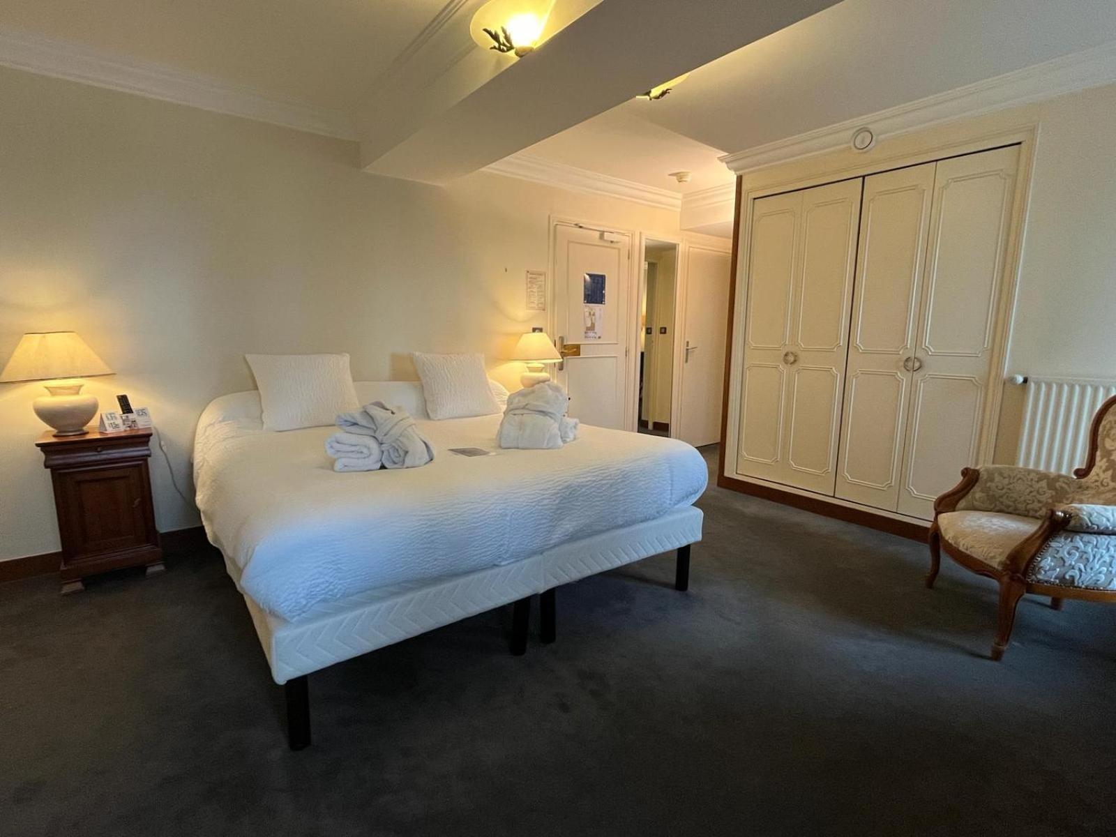 Logis Hôtel Le Rivage Gien Buitenkant foto