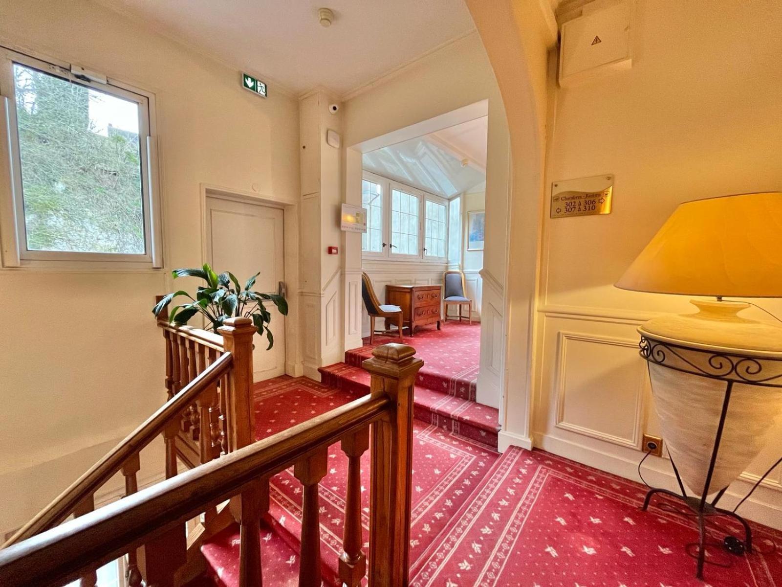 Logis Hôtel Le Rivage Gien Buitenkant foto